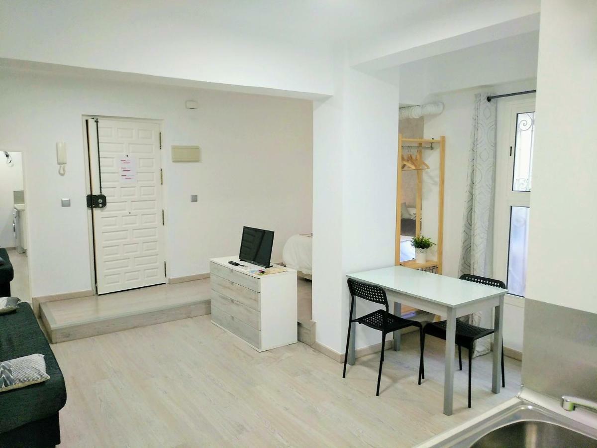 Appartamento Cosy loft in Málaga historical centre Esterno foto